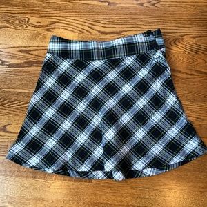 Girls Plaid Skirt NWOT
